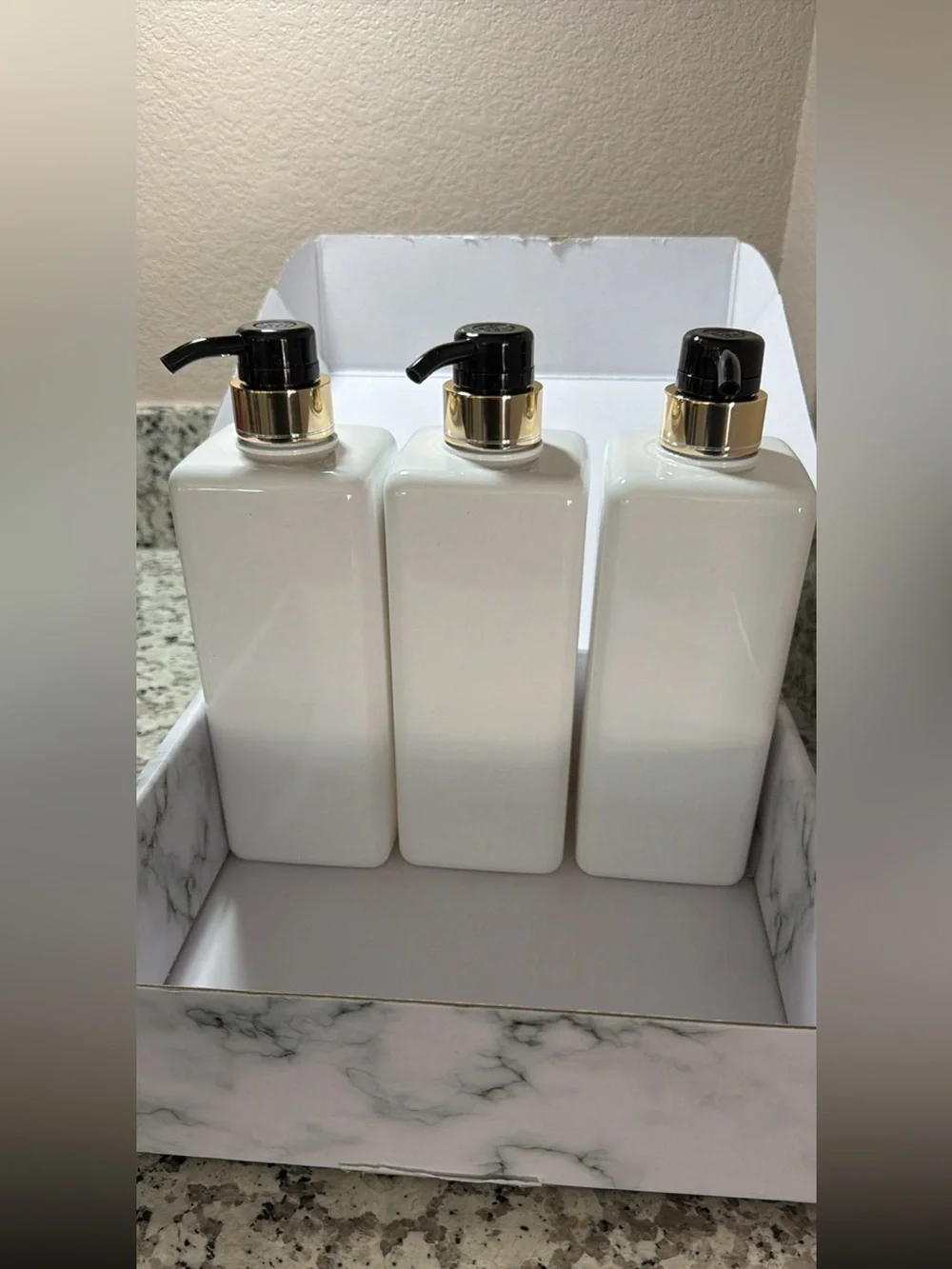 NIB Soap/Lotion Plastic Dispenser Set w/labels- White with Black & Gold Accents